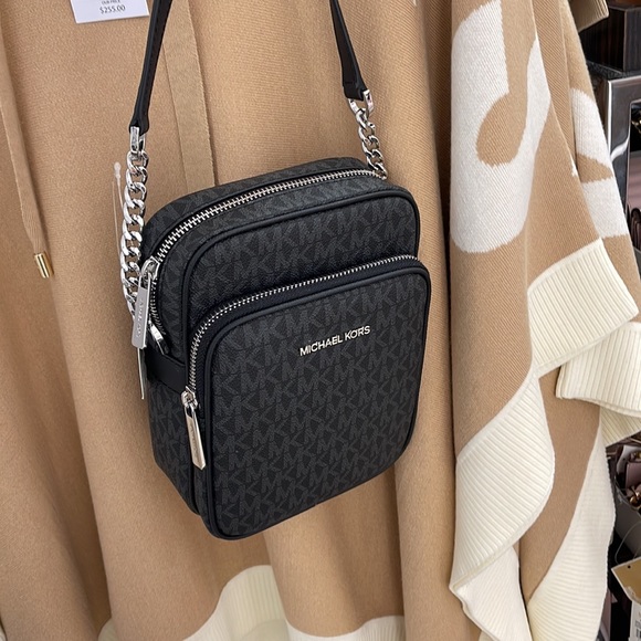 Michael Kors Jet Set Flight Crossbody Black NS - Picture 11 of 16